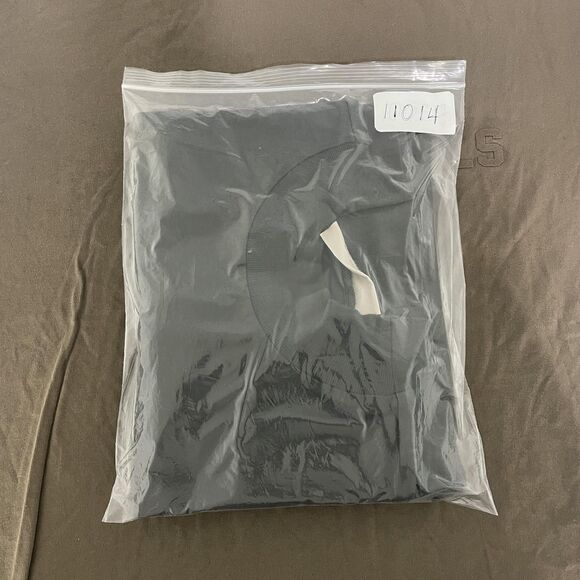 Fear of God Essentials Shirt Mens Large Dark Gray Mock Neck Long Sleeve Logo - Picture 11 of 11